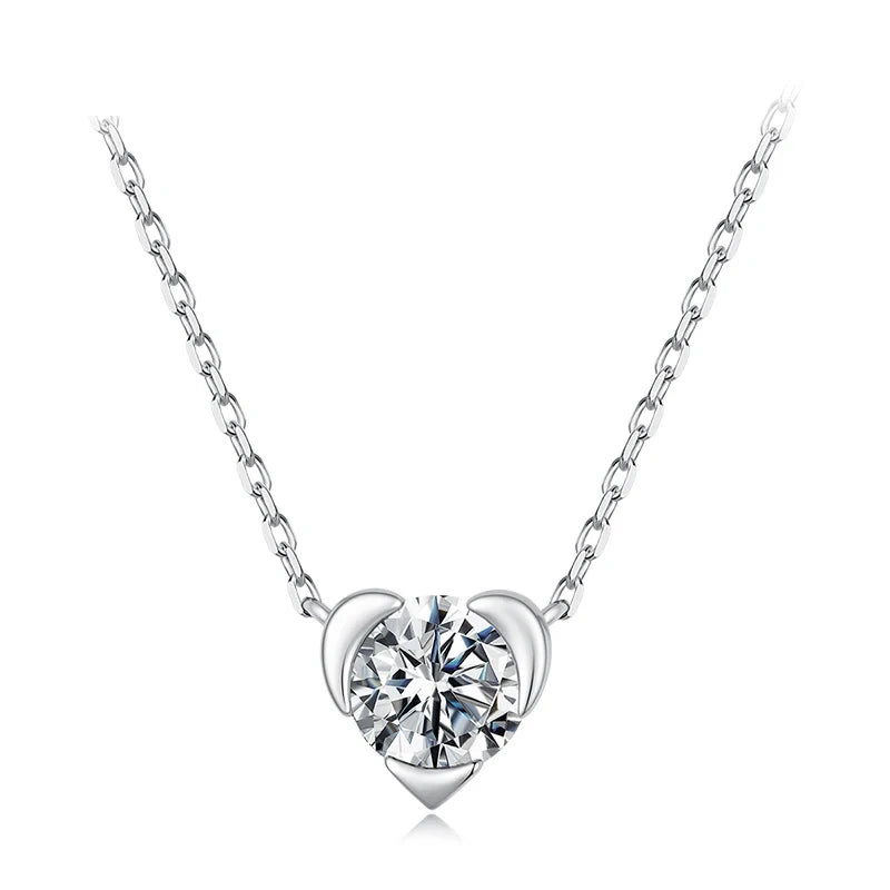 Solitaire heart necklace in white gold plated 925 sterling silver with a 1 ct moissanite center