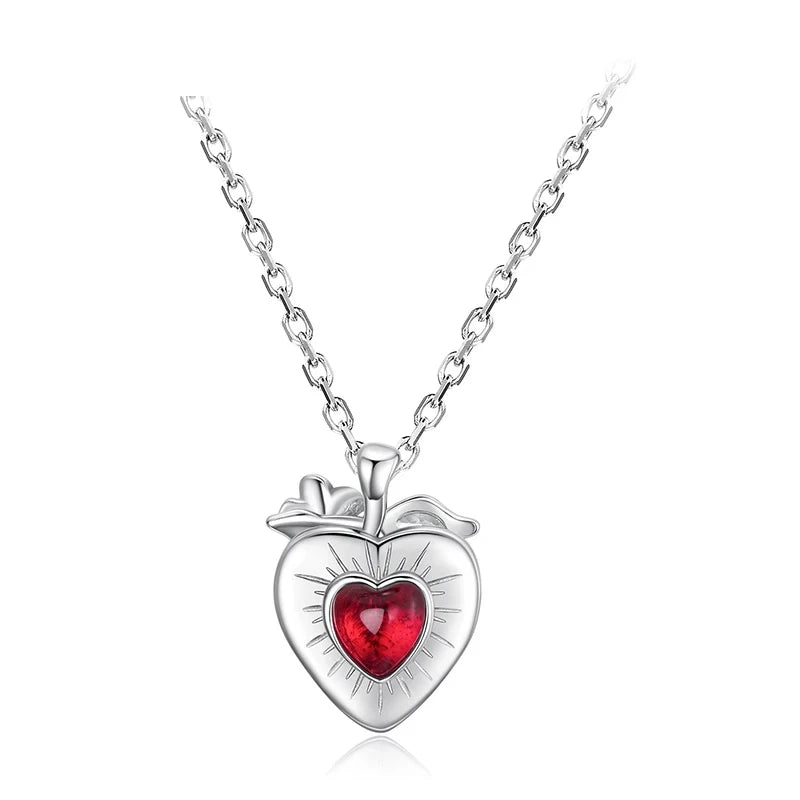 Strawberry heart necklace in white gold-plated 925 sterling silver with a red heart center