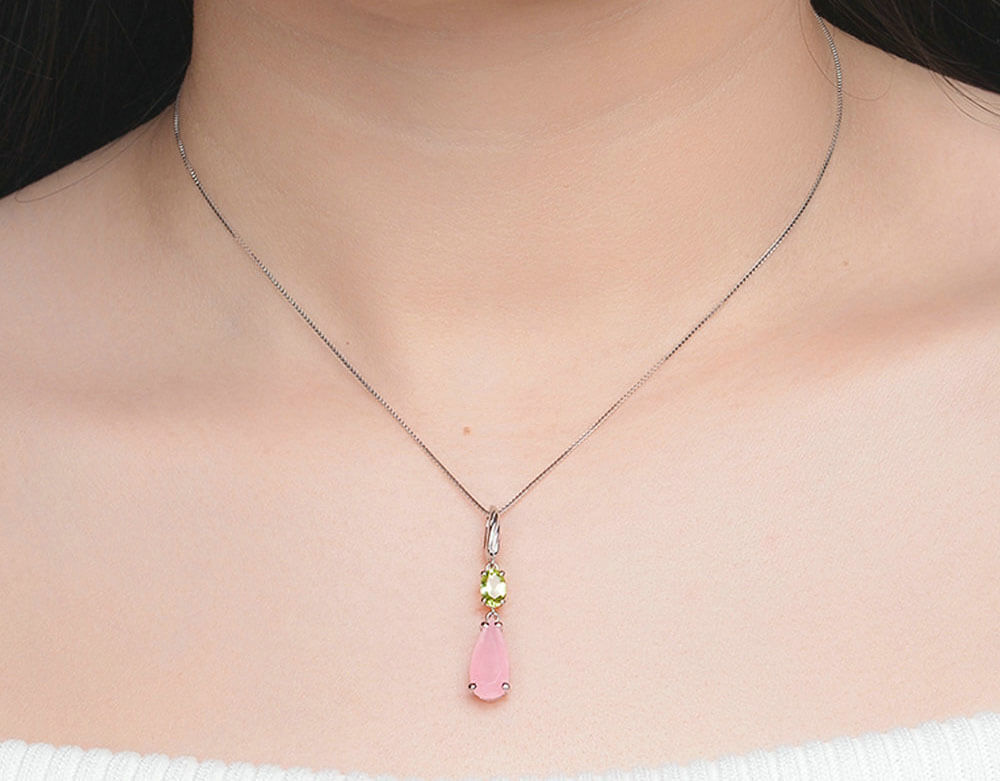 rose quartz necklace real | Nahyana